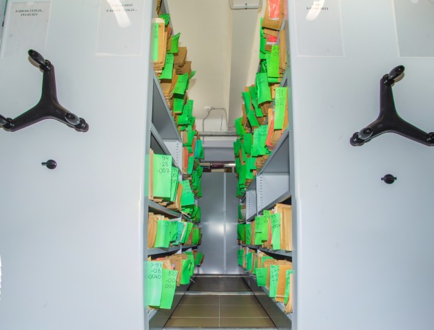 мобильные стеллажи для документов